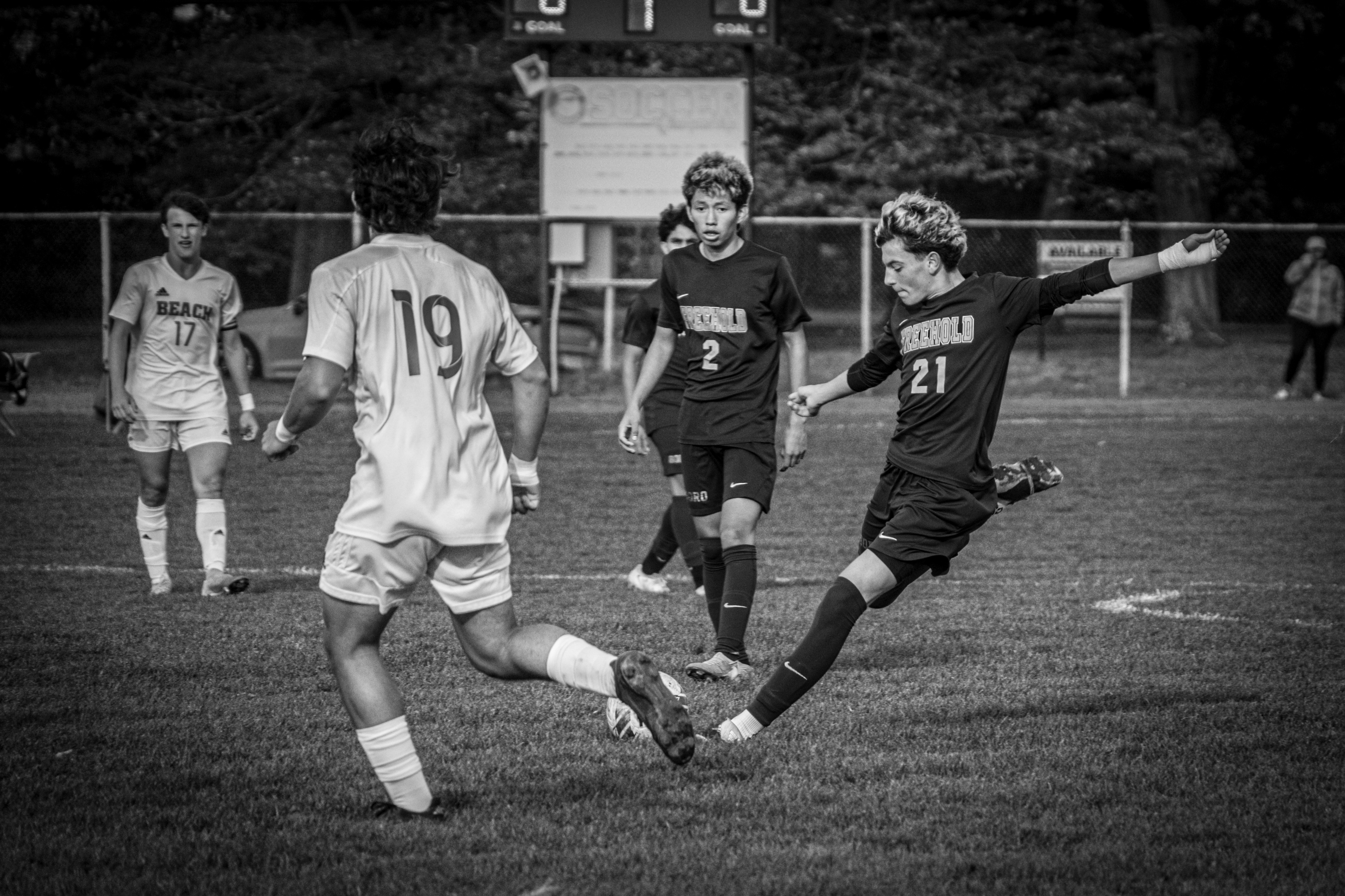 <p>The Synchronised Swimming Team of France trains in front of the Vajdahunyad Castle during day 4 of the Budapest 2017 FINA World Championships on July 17, 2017 in Budapest, Hungary. </p>